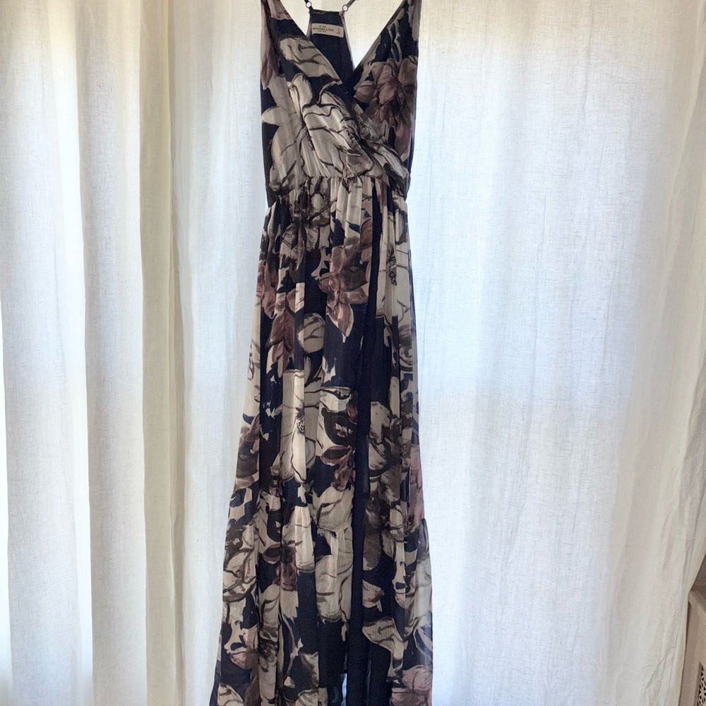 Abercrombie & Fitch Navy and Cream Floral Dress